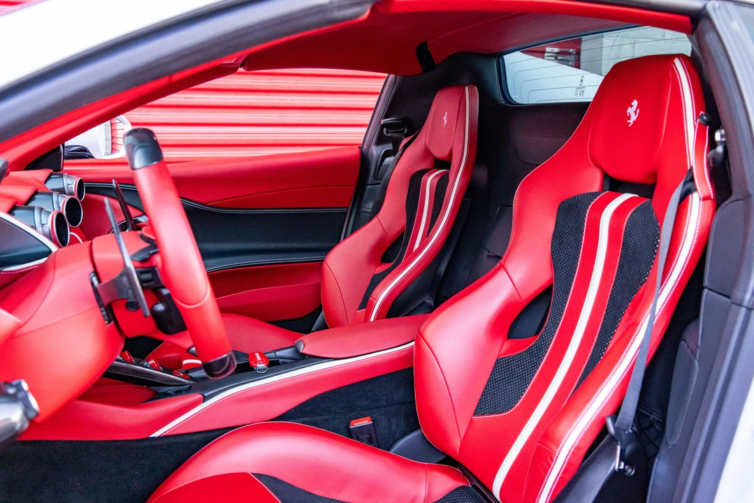 2021 Ferrari 812 GTS - Image 28 of 31