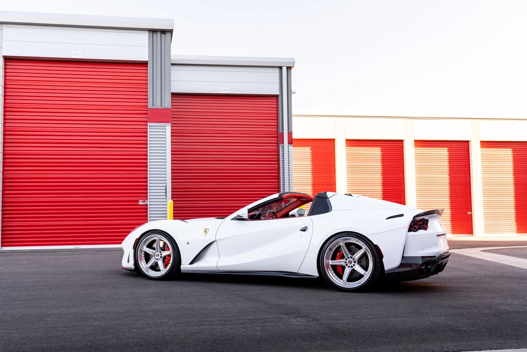 2021 Ferrari 812 GTS - Image 4 of 31