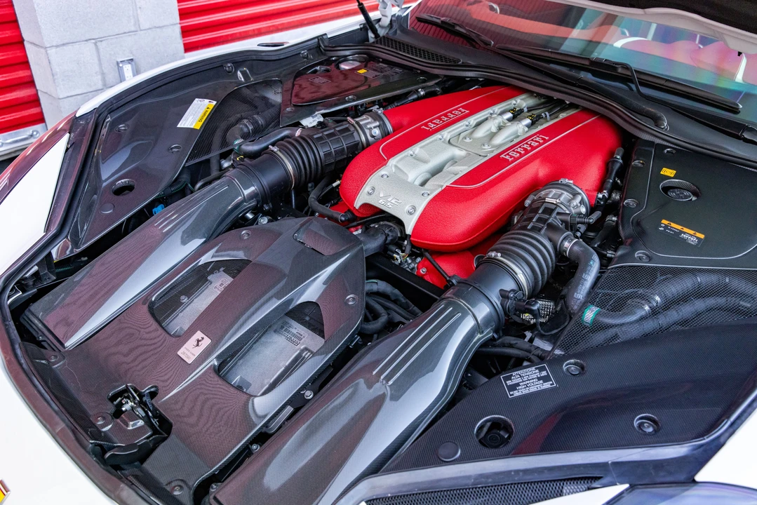 2021 Ferrari 812 GTS - Image 10 of 31