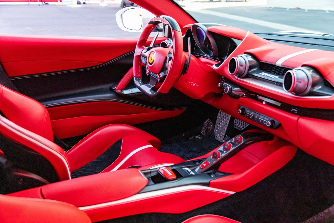 2021 Ferrari 812 GTS - Image 5 of 31