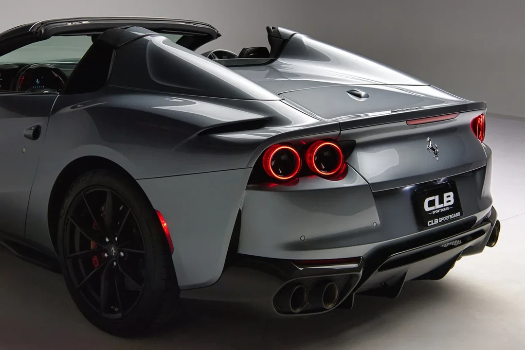 2021 Ferrari 812 GTS - Image 29 of 31
