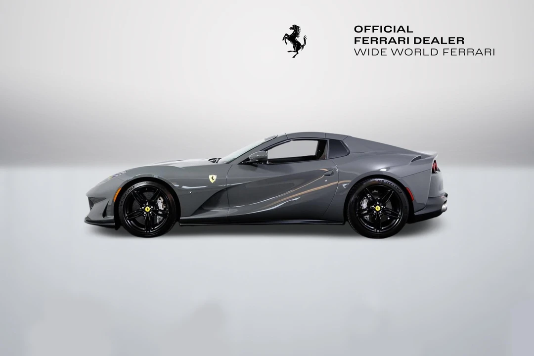 2021 Ferrari 812 GTS - Image 7 of 31