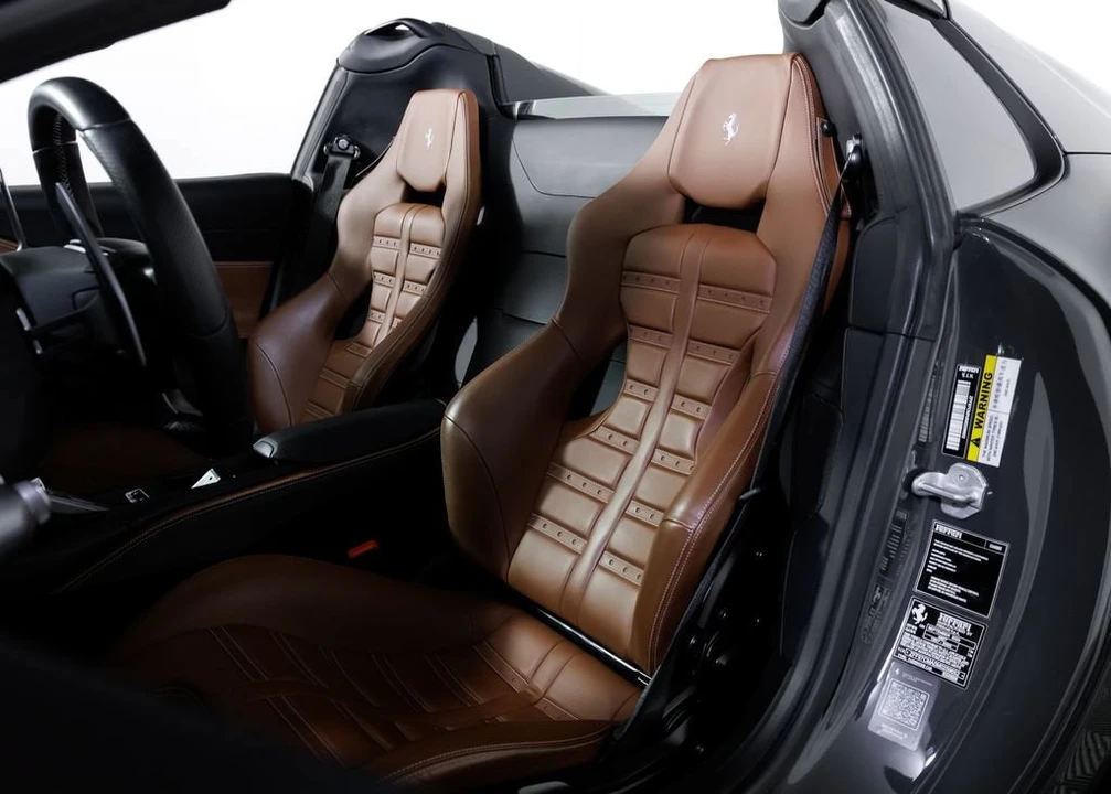 2021 Ferrari 812 GTS - Image 24 of 31