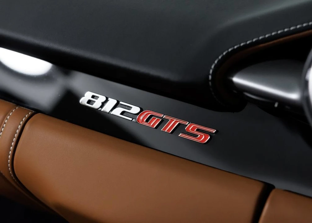 2021 Ferrari 812 GTS - Image 28 of 31