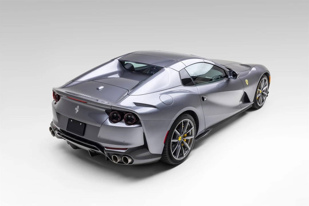2021 Ferrari 812 GTS - Image 12 of 31