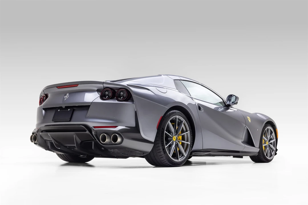 2021 Ferrari 812 GTS - Image 10 of 31