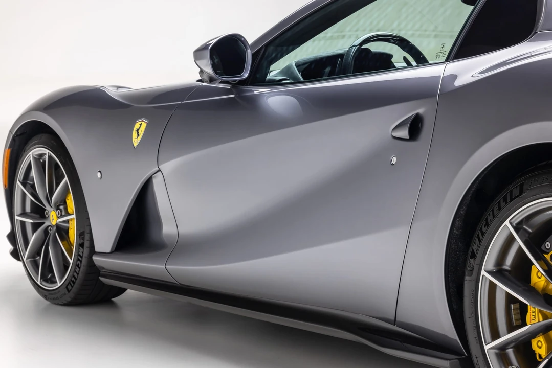 2021 Ferrari 812 GTS - Image 21 of 31