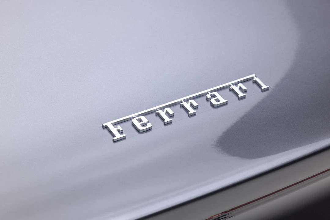 2021 Ferrari 812 GTS - Image 25 of 31