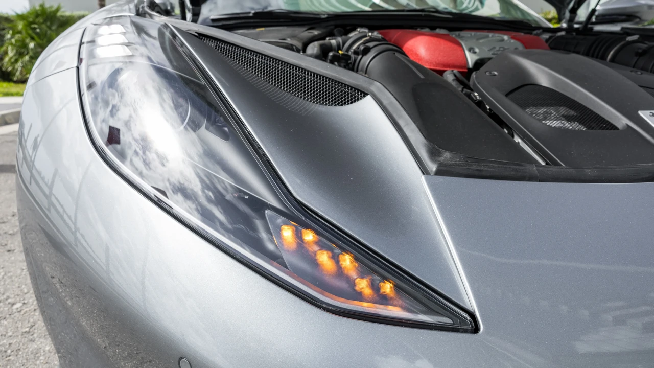 2021 Ferrari 812 GTS - Image 22 of 31