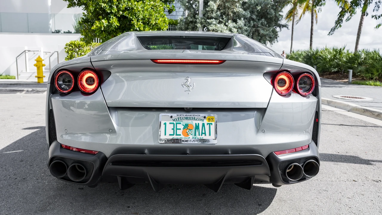2021 Ferrari 812 GTS - Image 23 of 31