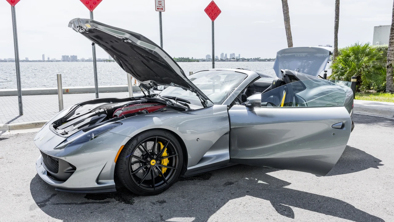 2021 Ferrari 812 GTS - Image 18 of 31