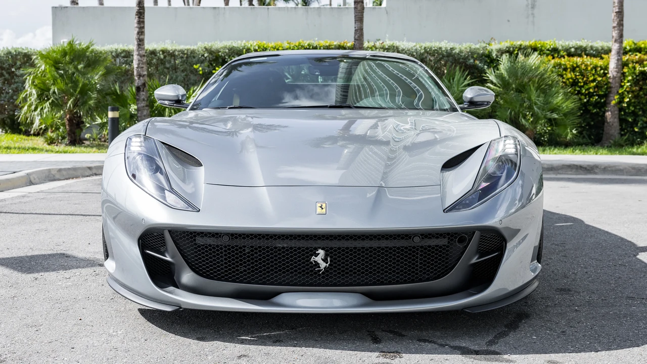 2021 Ferrari 812 GTS - Image 2 of 31