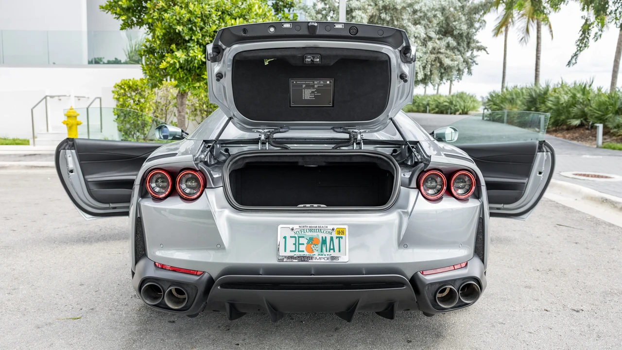 2021 Ferrari 812 GTS - Image 15 of 31