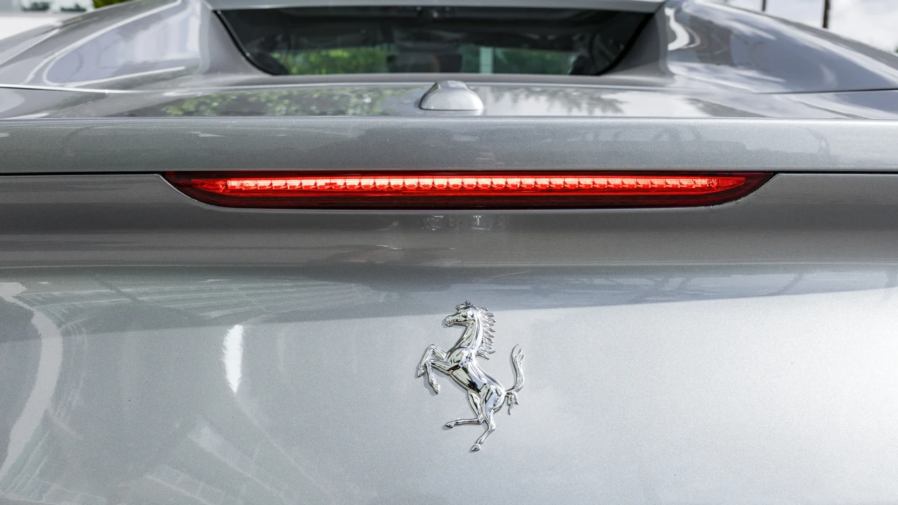2021 Ferrari 812 GTS - Image 26 of 31