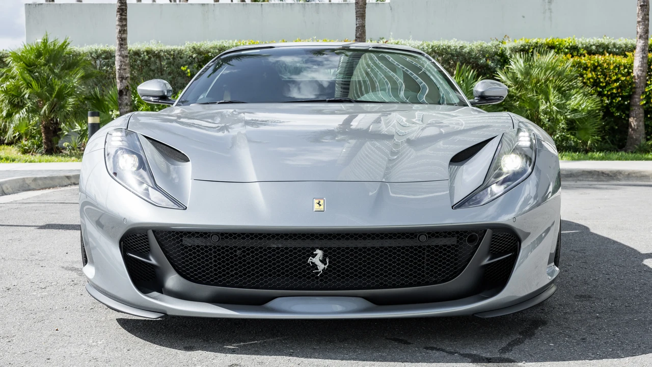 2021 Ferrari 812 GTS - Image 19 of 31