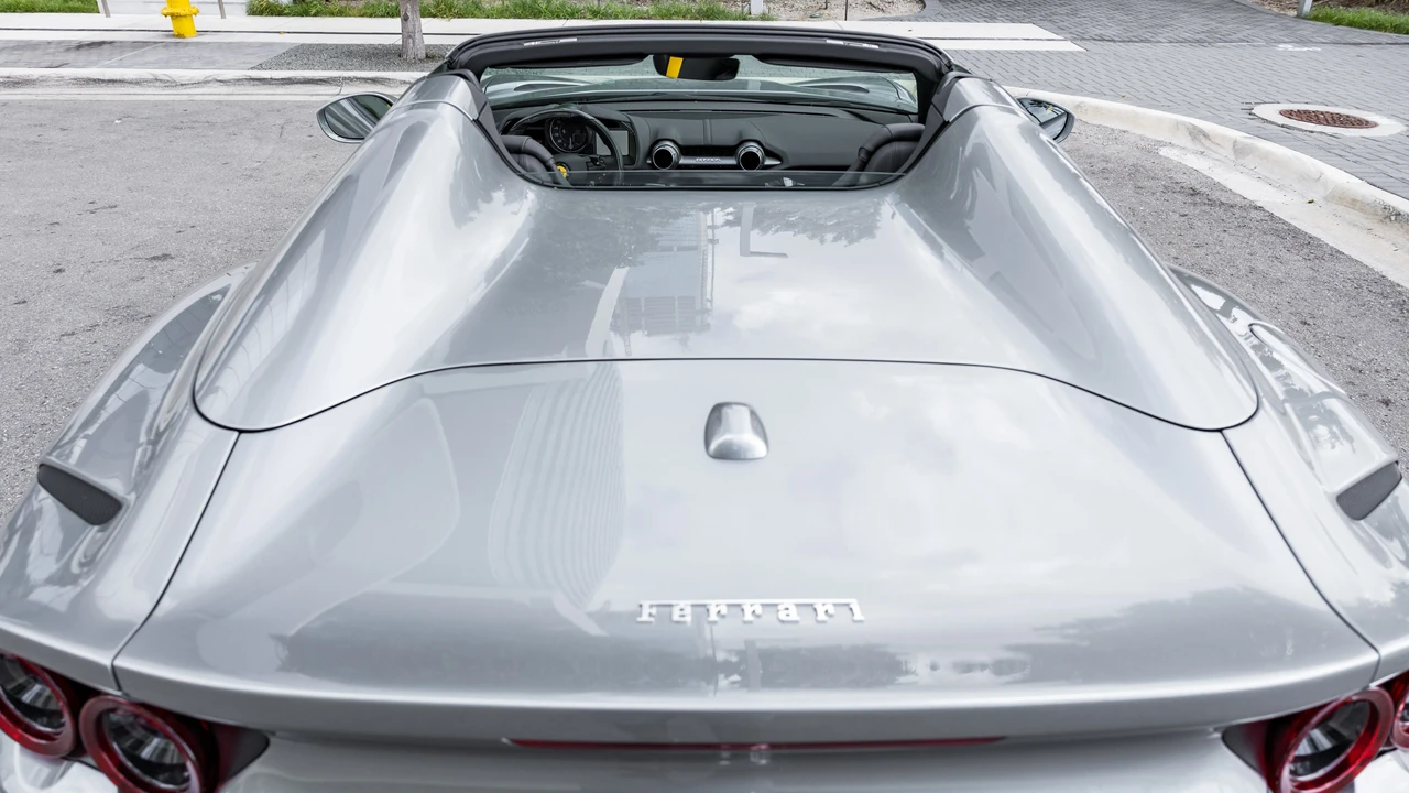 2021 Ferrari 812 GTS - Image 31 of 31