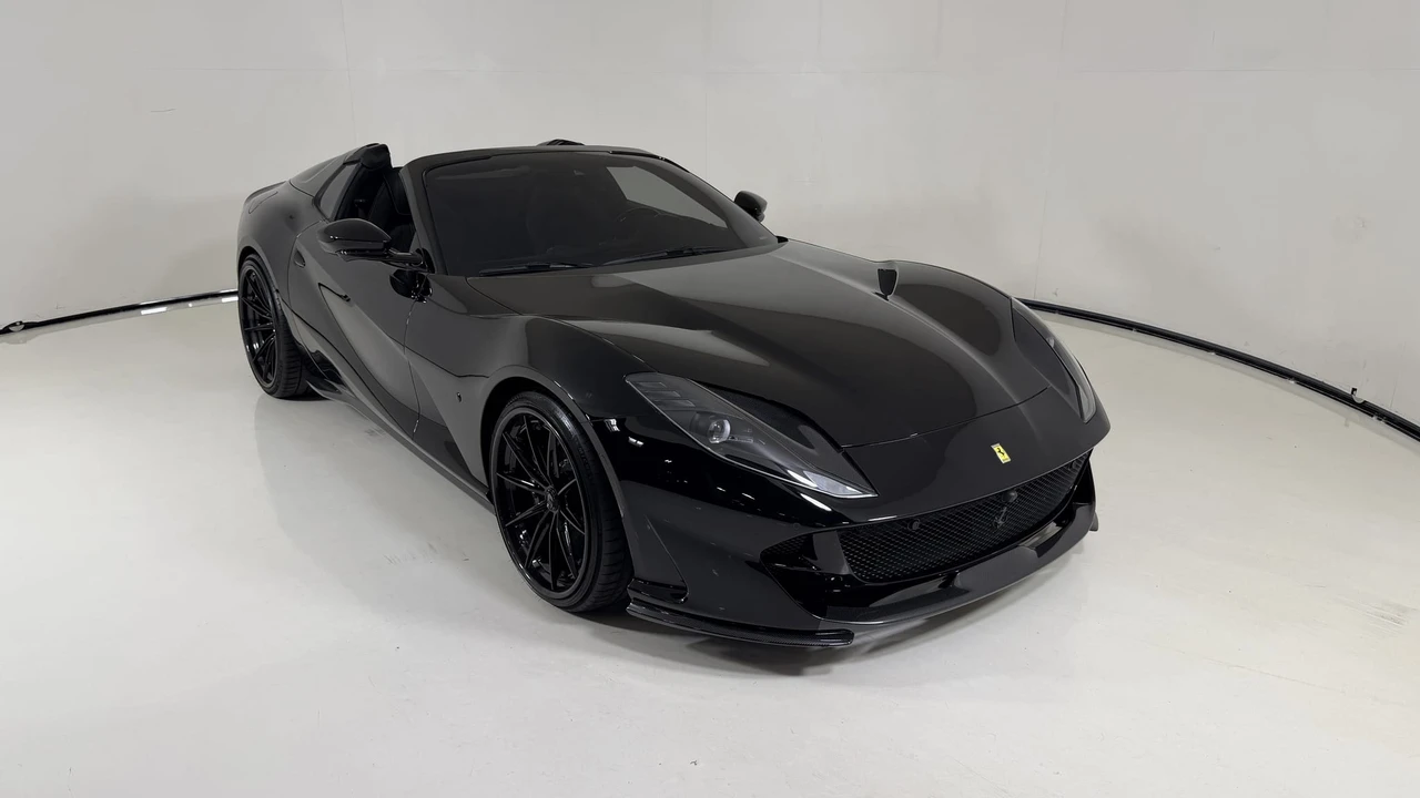 2021 Ferrari 812 GTS - Image 13 of 31