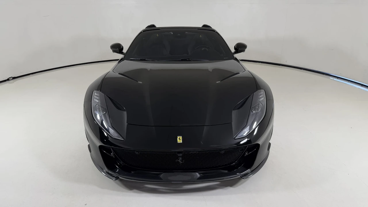 2021 Ferrari 812 GTS - Image 7 of 31
