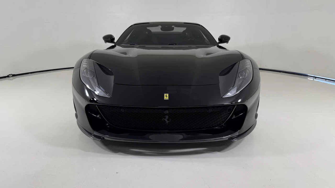 2021 Ferrari 812 GTS - Image 8 of 31