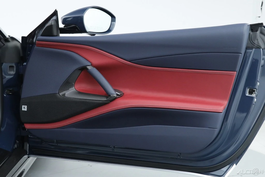 2021 Ferrari 812 GTS - Image 17 of 21