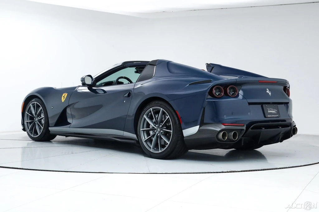 2021 Ferrari 812 GTS - Image 8 of 21