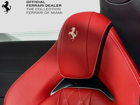 2021 Ferrari 812 GTS