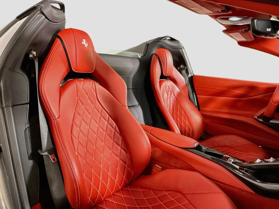 2021 Ferrari 812 GTS - Image 18 of 25