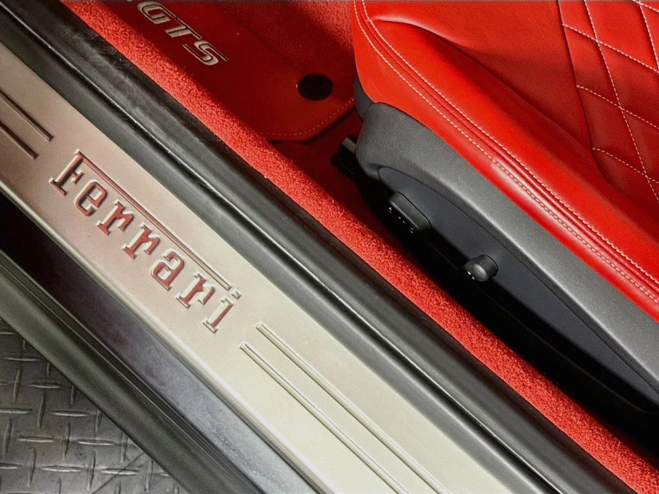 2021 Ferrari 812 GTS - Image 20 of 25
