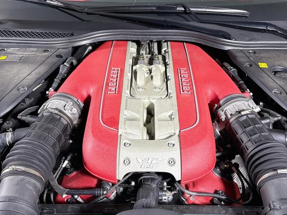 2021 Ferrari 812 GTS - Image 5 of 25