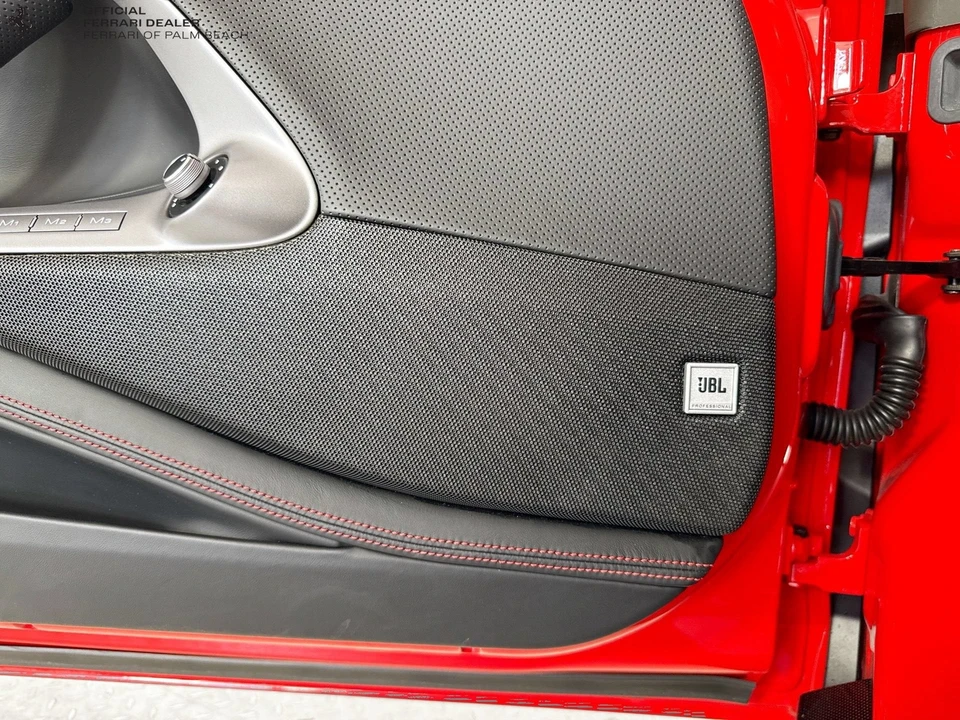 2021 Ferrari 812 GTS - Image 17 of 31
