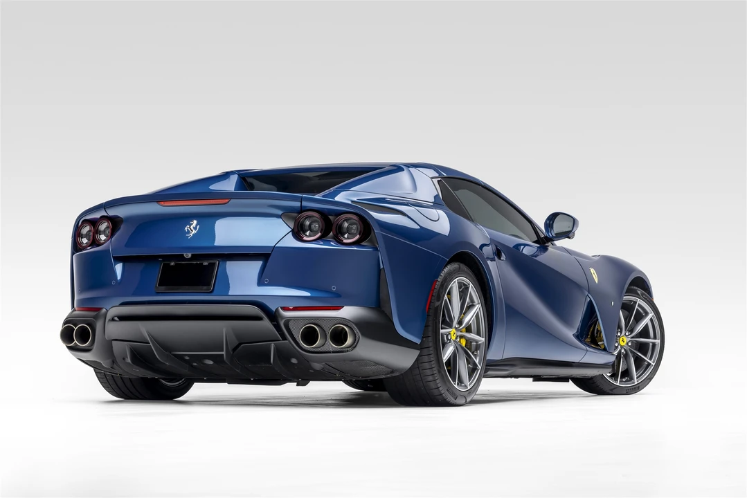2021 Ferrari 812 GTS - Image 13 of 31