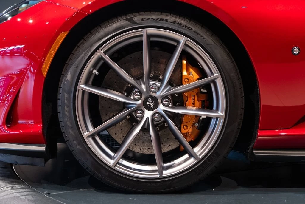 2021 Ferrari 812 GTS - Image 13 of 31