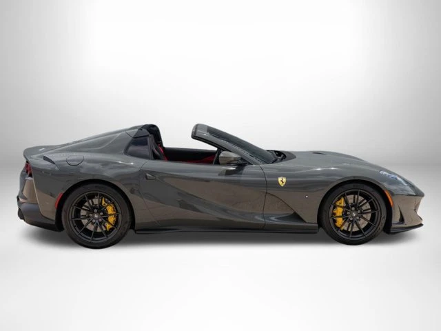 2021 Ferrari 812 GTS - Image 7 of 31