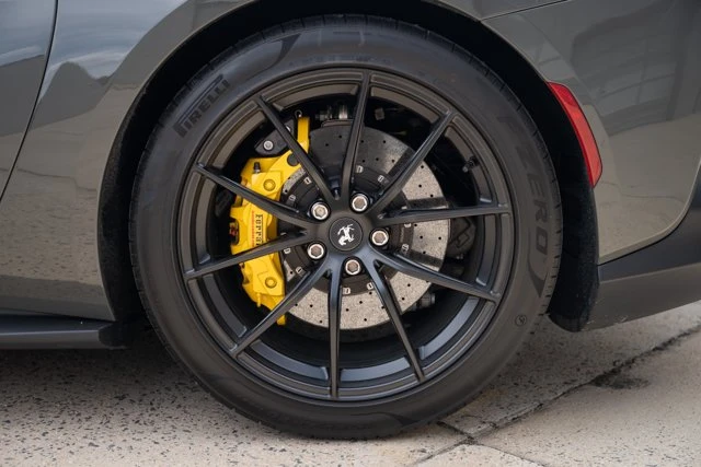 2021 Ferrari 812 GTS - Image 19 of 31