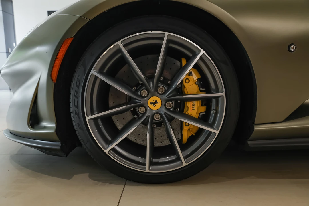 2021 Ferrari 812 GTS - Image 20 of 31