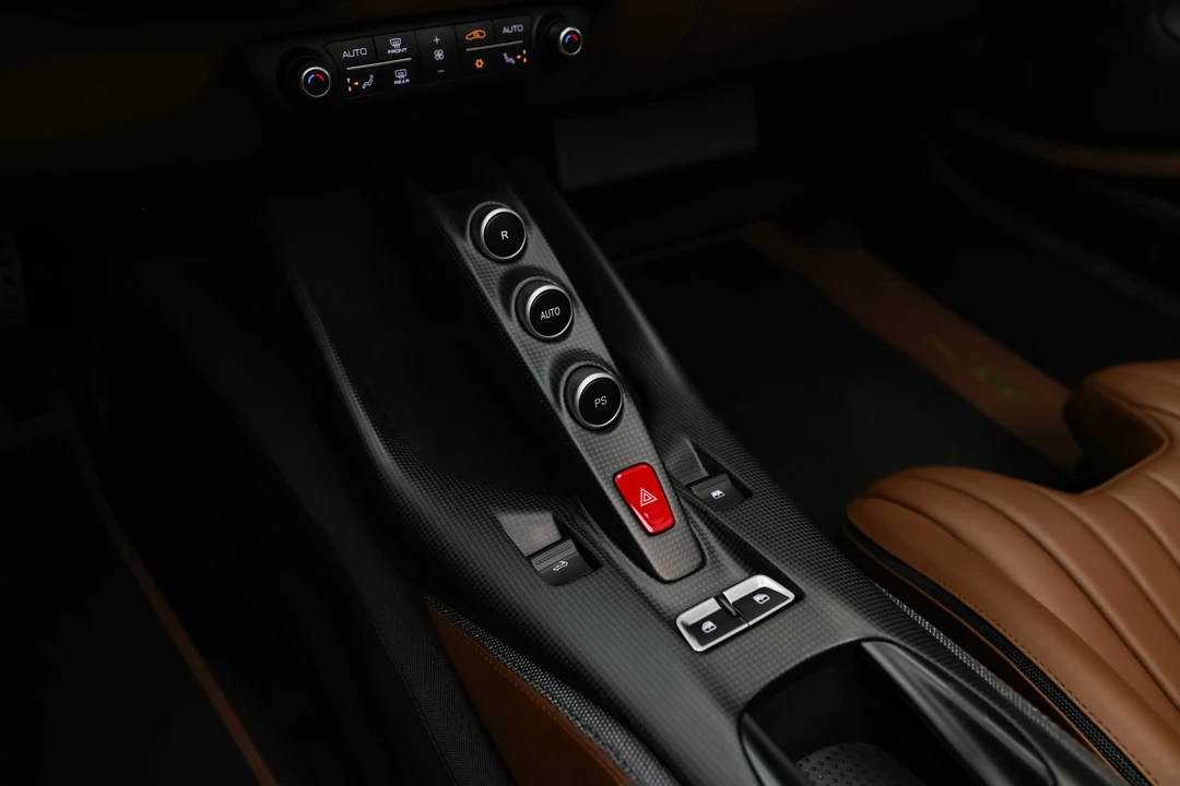 2021 Ferrari 812 GTS - Image 17 of 31