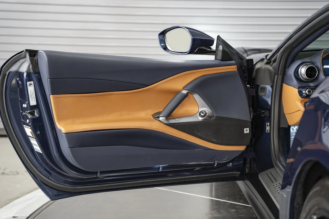2021 Ferrari 812 GTS - Image 24 of 31
