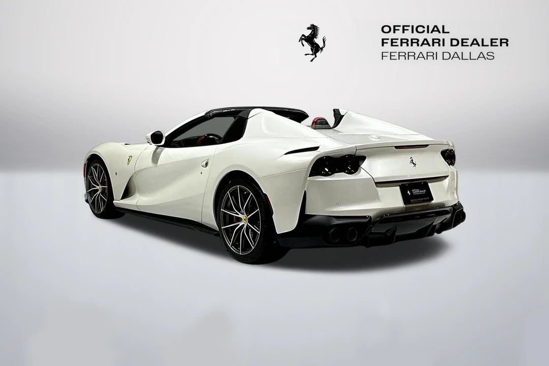 2021 Ferrari 812 GTS - Image 5 of 30