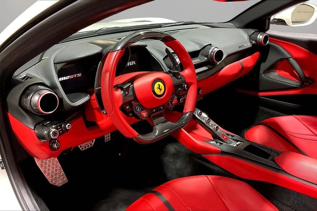 2021 Ferrari 812 GTS - Image 15 of 30