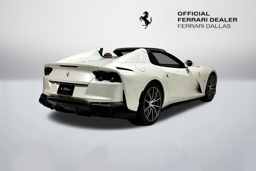 2021 Ferrari 812 GTS - Image 7 of 30