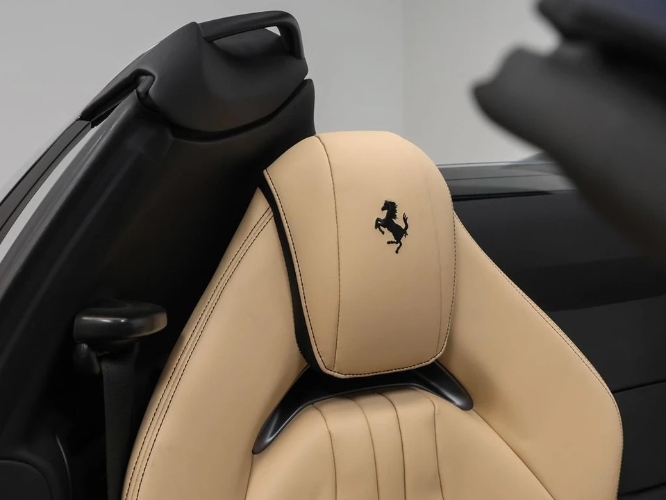 2021 Ferrari 812 GTS - Image 24 of 31