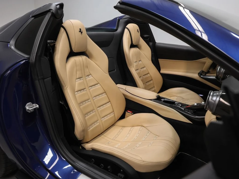 2021 Ferrari 812 GTS - Image 23 of 31
