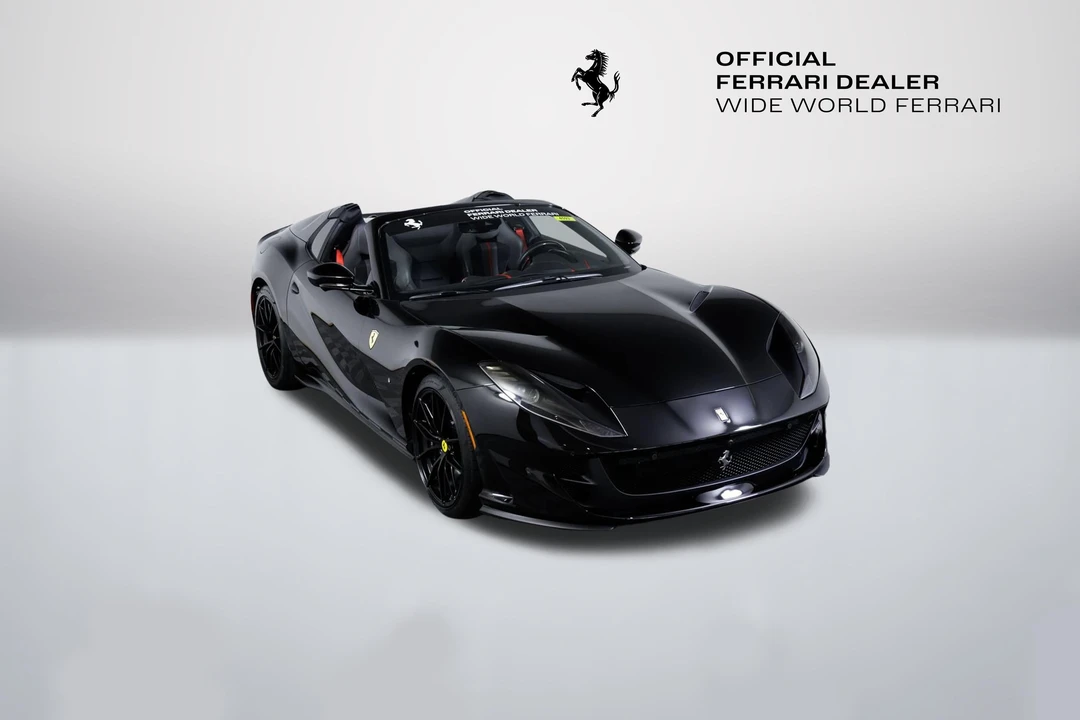 2021 Ferrari 812 GTS - Image 13 of 31