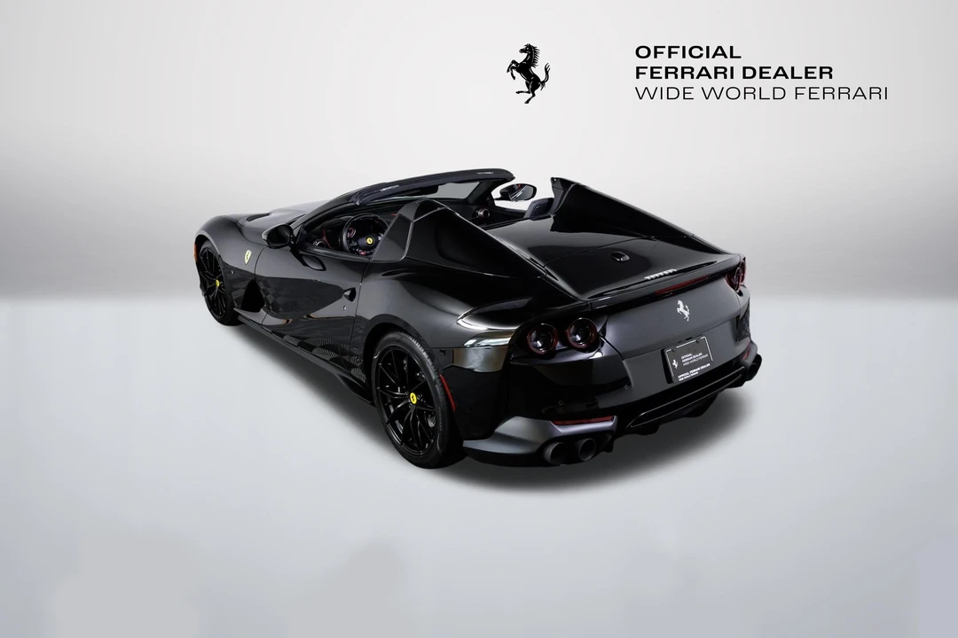 2021 Ferrari 812 GTS - Image 17 of 31