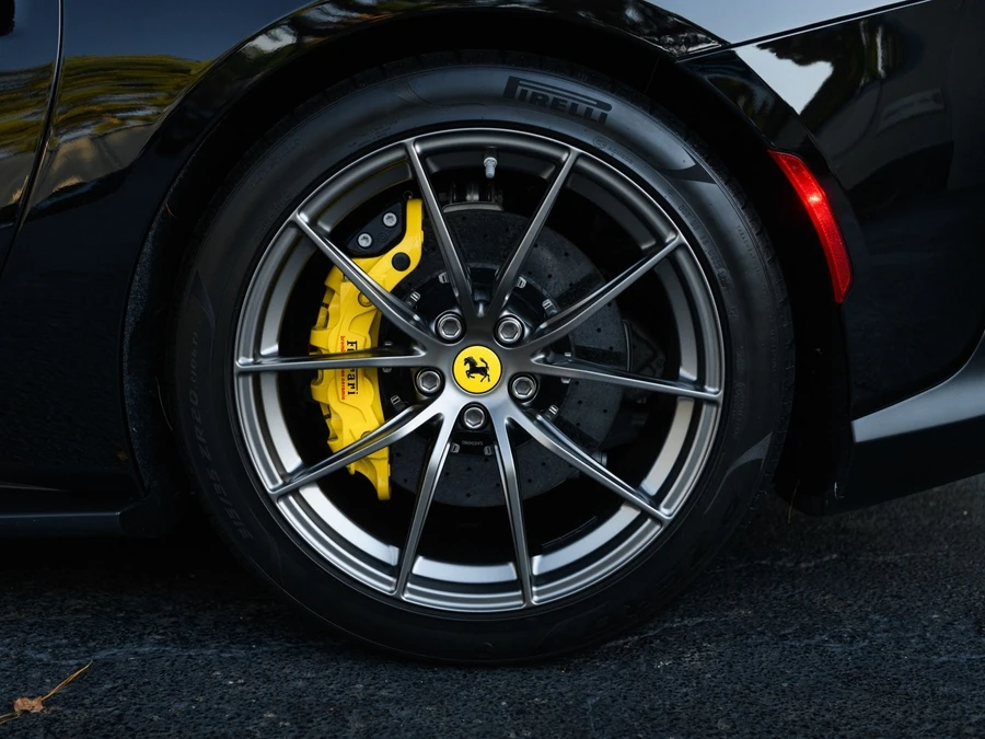 2021 Ferrari 812 GTS - Image 13 of 21