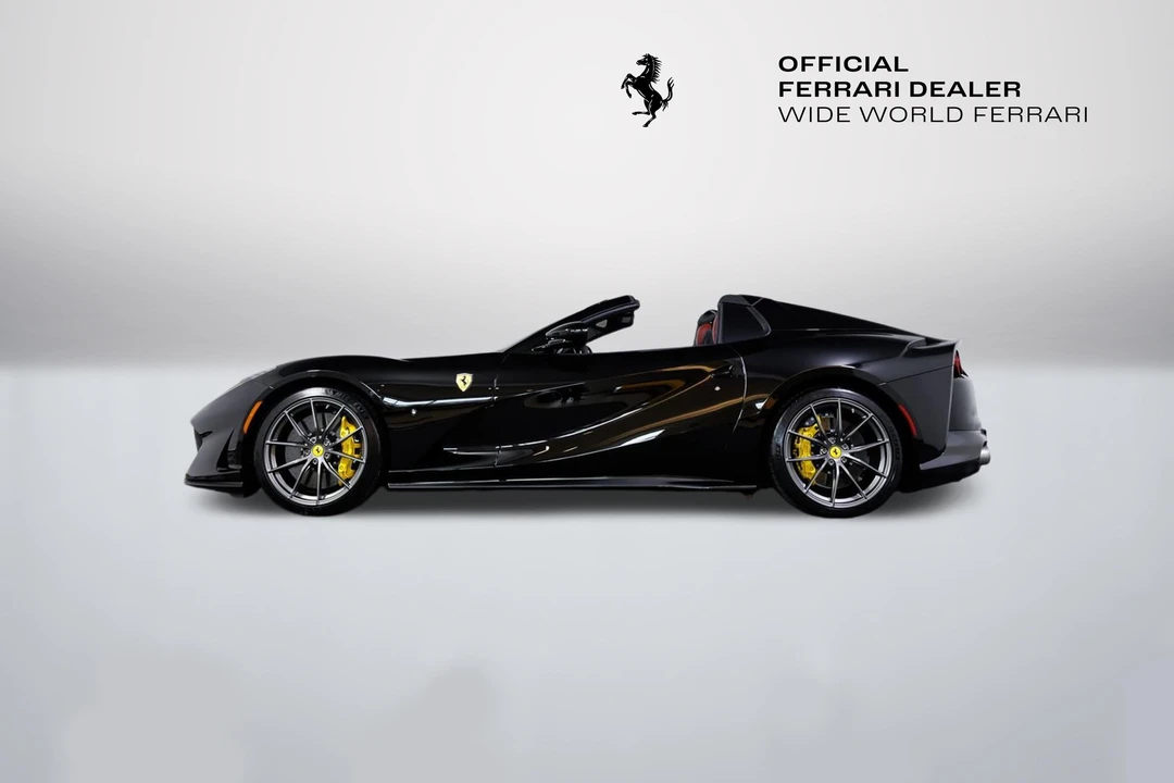2021 Ferrari 812 GTS - Image 7 of 31