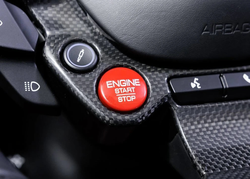 2021 Ferrari 812 GTS - Image 26 of 31