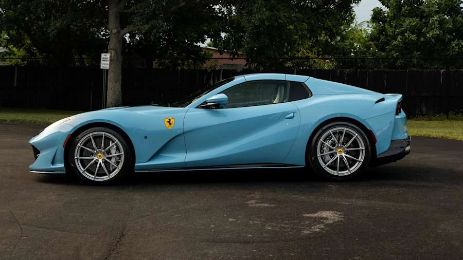 2021 Ferrari 812 GTS - Image 14 of 27