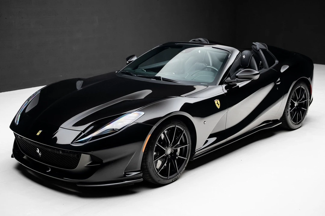 2021 Ferrari 812 GTS - Image 7 of 21