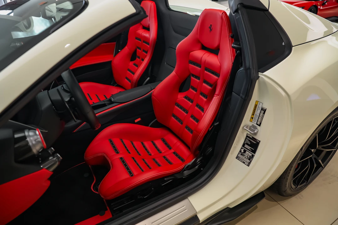 2021 Ferrari 812 GTS - Image 10 of 31